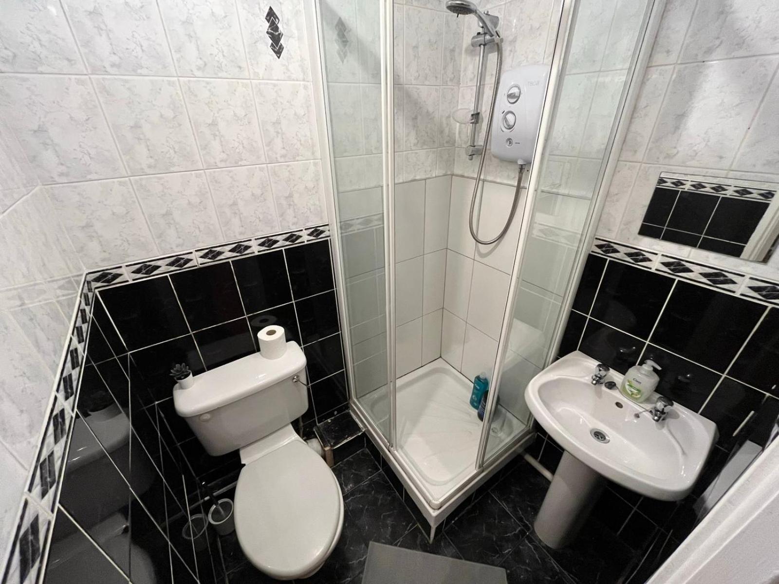 Cama Doble Con Bano Privado D24 Bed & Breakfast Dublin Exterior photo