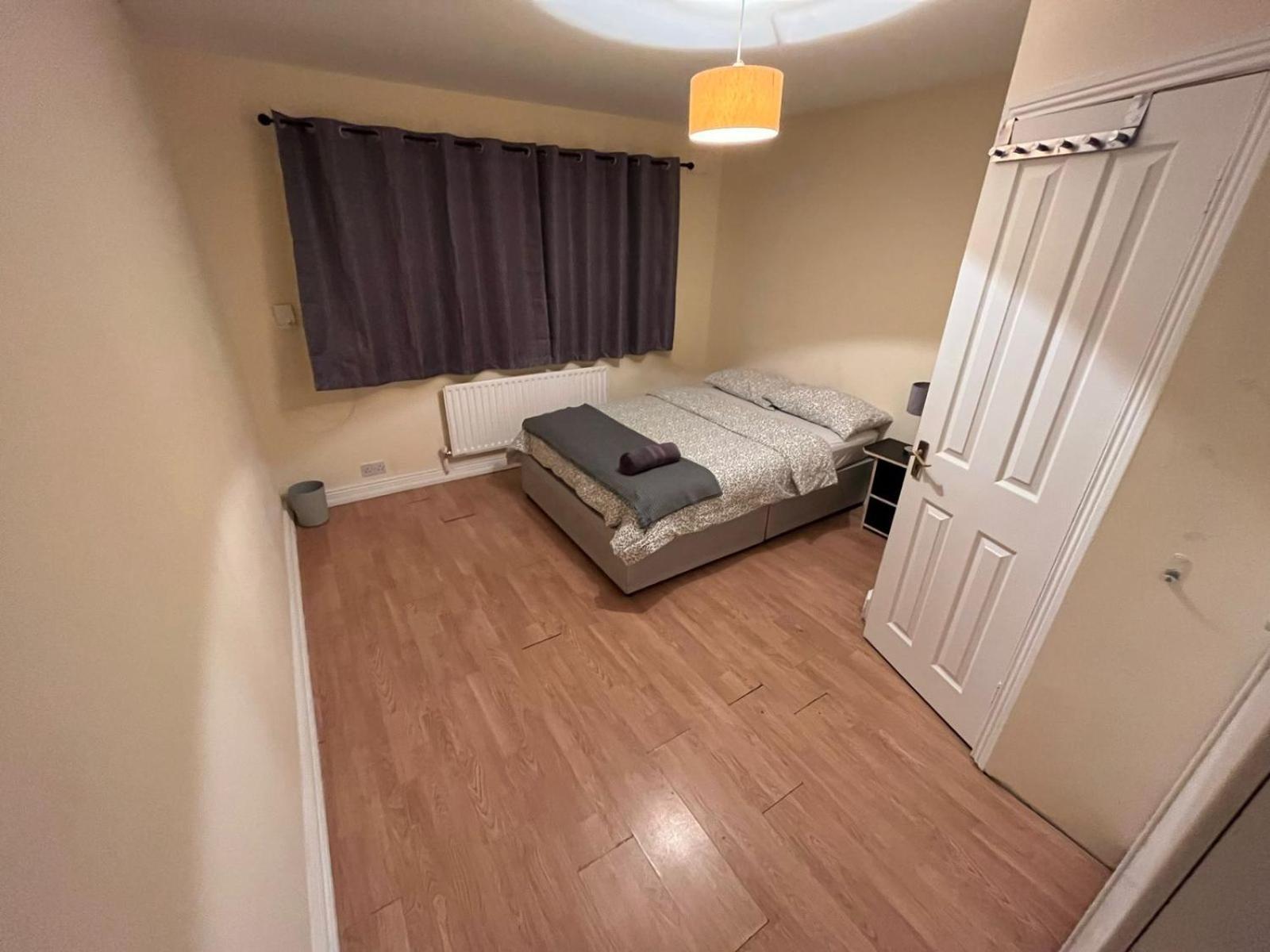 Cama Doble Con Bano Privado D24 Bed & Breakfast Dublin Exterior photo
